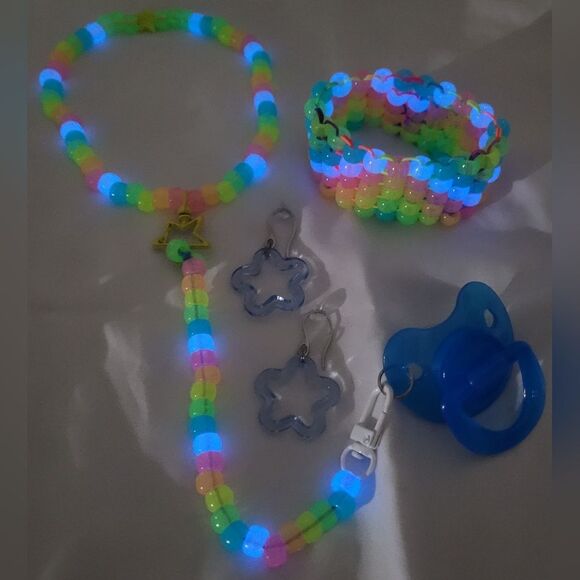 sour patch Kawaii Kandi Kid drop star Necklace Cuff Earrings Binky jewelry set - Picture 4 of 9